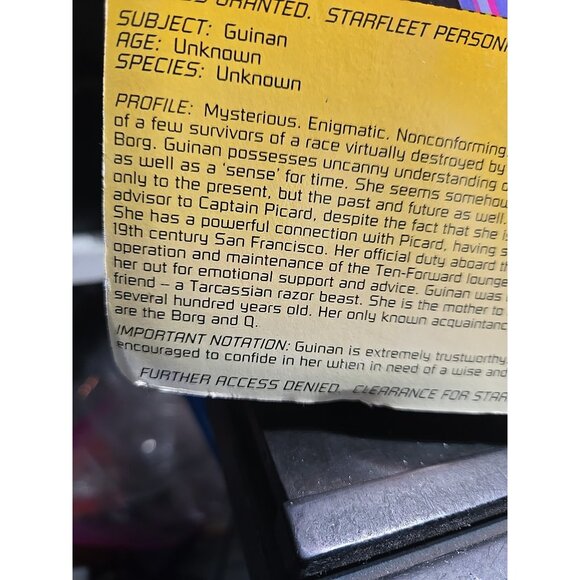 Star Trek Next Generation Guinan Action Figure 1993 Playmates Sealed - Picture 4 of 5